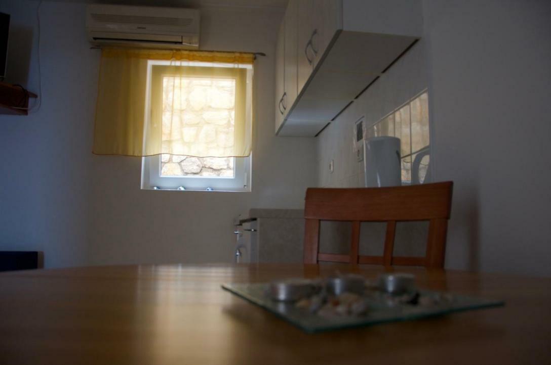 Apartment Viveniti Klenovica Buitenkant foto