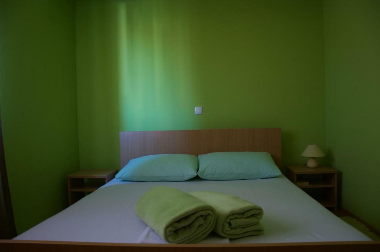 Apartment Viveniti Klenovica Buitenkant foto